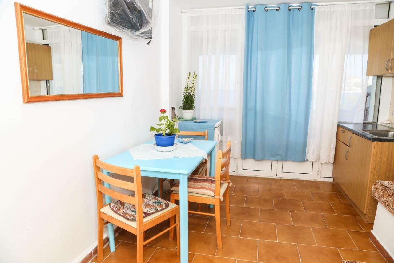 Tony'S Rooms Alinda  Exterior foto